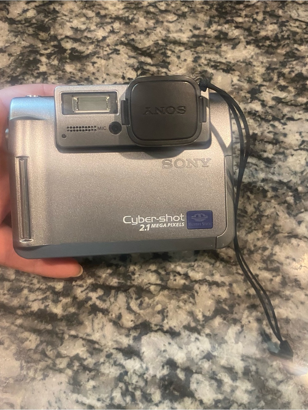 Vintage Sony Cyber-shot DSC-F55 digital camera